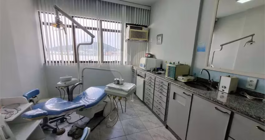 Sala comercial à venda na Avenida Visconde do Rio Branco, Centro, Niterói