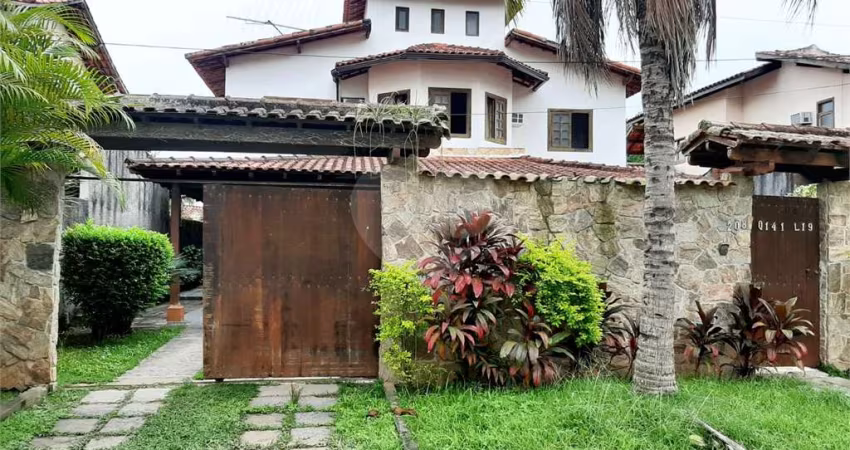 Casa com 5 quartos à venda em Camboinhas - RJ