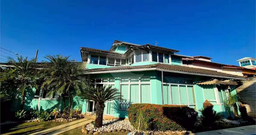 Casa com 5 quartos à venda em Camboinhas - RJ