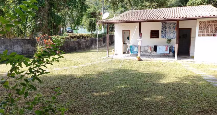 Terreno à venda na Estrada Francisco da Cruz Nunes, Itaipu, Niterói