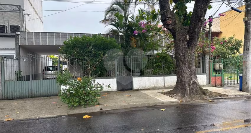 Casa com 4 quartos à venda em São Francisco - RJ