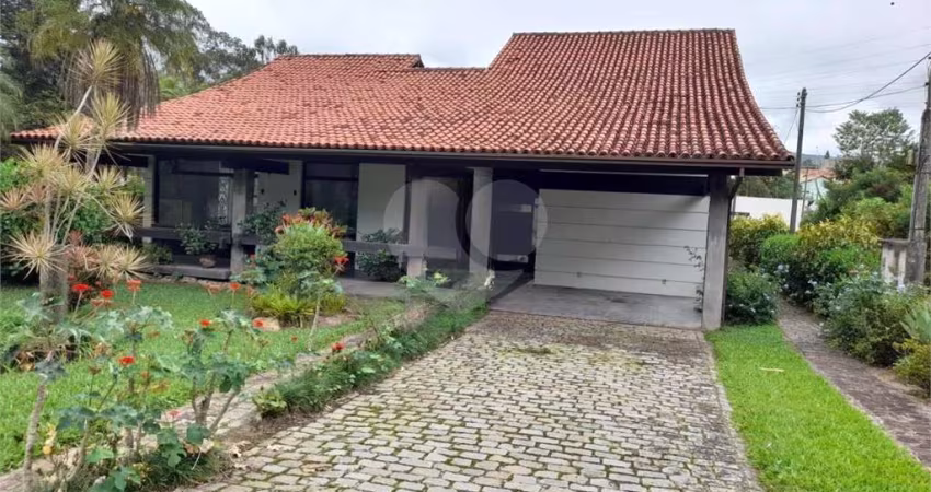 Condomínio com 5 quartos à venda em Maria Paula - RJ