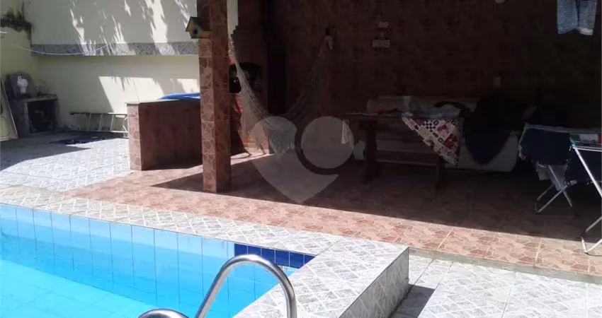 Casa com 2 quartos à venda na Rua Doutor Macário Picanço, Itaipu, Niterói
