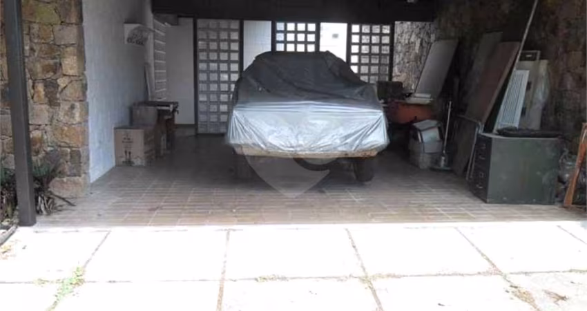 Casa com 8 quartos à venda em Maceió - RJ