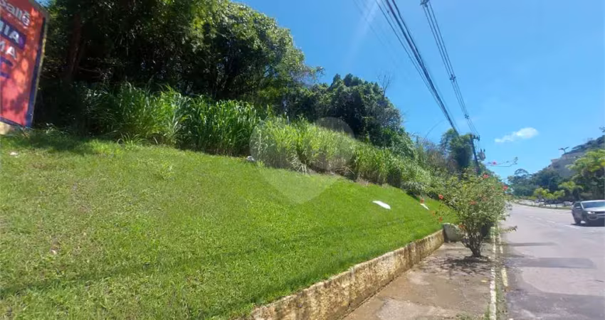 Terreno à venda na Estrada Francisco da Cruz Nunes, Largo da Batalha, Niterói
