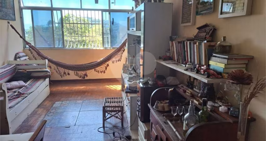 Apartamento com 3 quartos à venda em Ingá - RJ