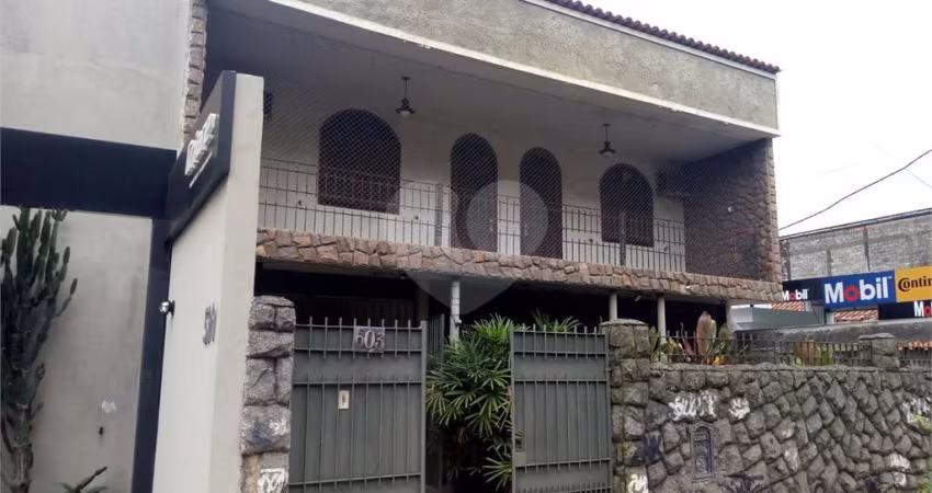 Casa com 3 quartos à venda em São Francisco - RJ