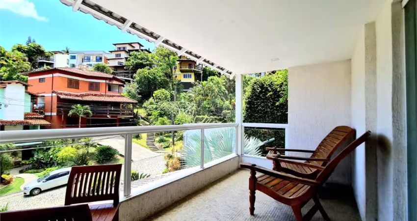 Casa em condomínio fechado com 3 quartos à venda na Rua Amadeu Gomes, Sapê, Niterói