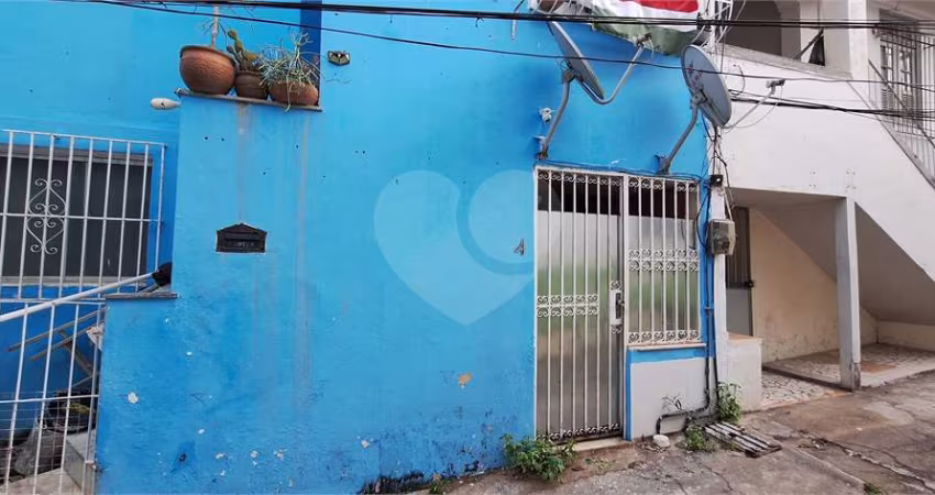 Casa de vila com 2 quartos à venda em Fonseca - RJ