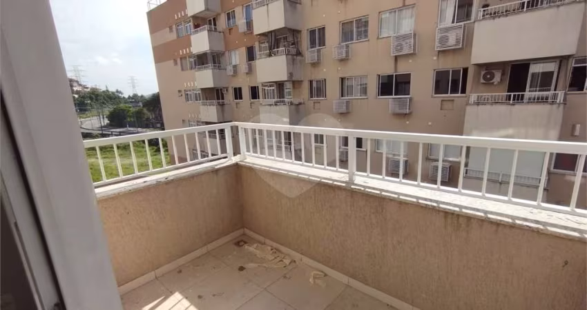 Apartamento com 2 quartos à venda em Badu - RJ
