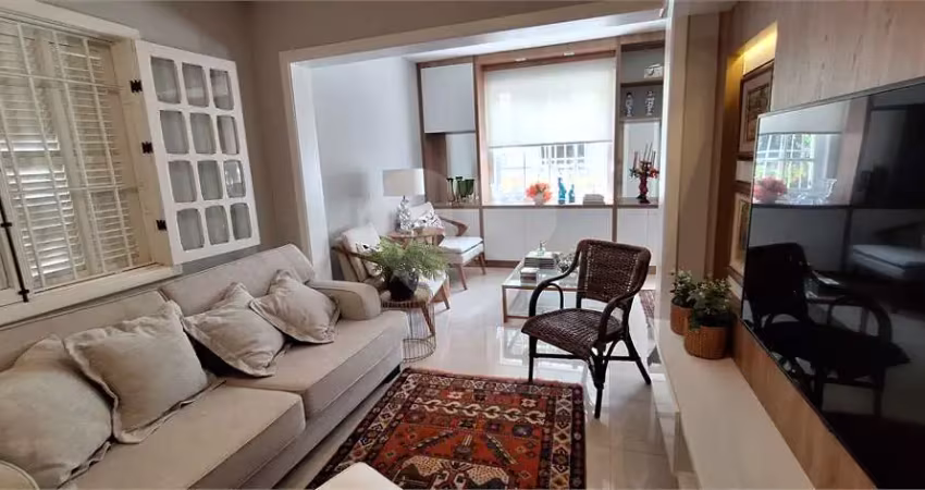Casa com 4 quartos à venda na Rua Timbiras, São Francisco, Niterói