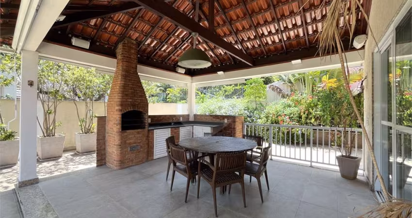 Casa com 5 quartos à venda em São Francisco - RJ