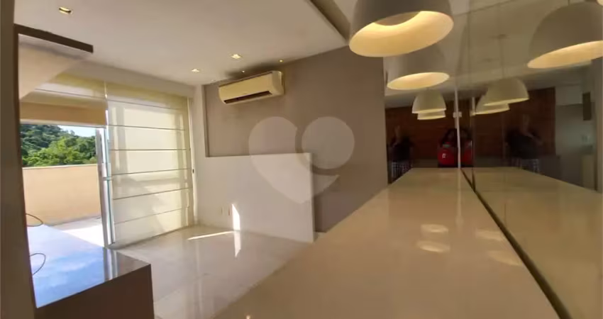 Cobertura com 2 quartos à venda em Itaipu - RJ