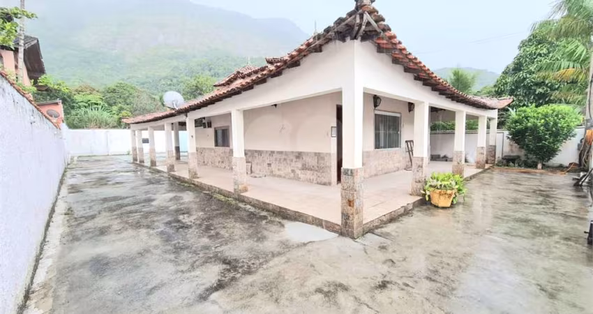 Condomínio com 3 quartos à venda em Recanto De Itaipuaçu (itaipuaçu) - RJ
