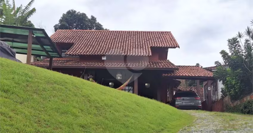 Casa com 3 quartos à venda em Vila Progresso - RJ