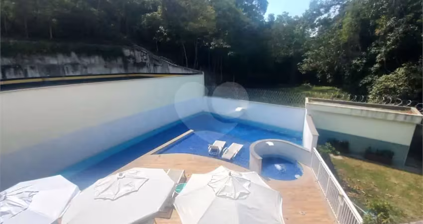 Apartamento com 2 quartos à venda em Badu - RJ