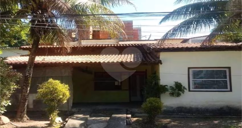 Condomínio com 2 quartos à venda em Spar (inoã) - RJ