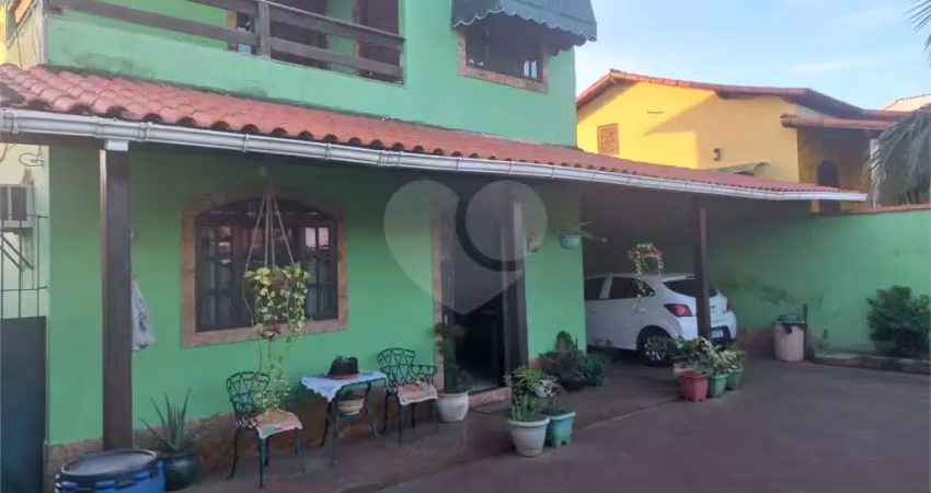 Casa com 5 quartos à venda em Centro - RJ