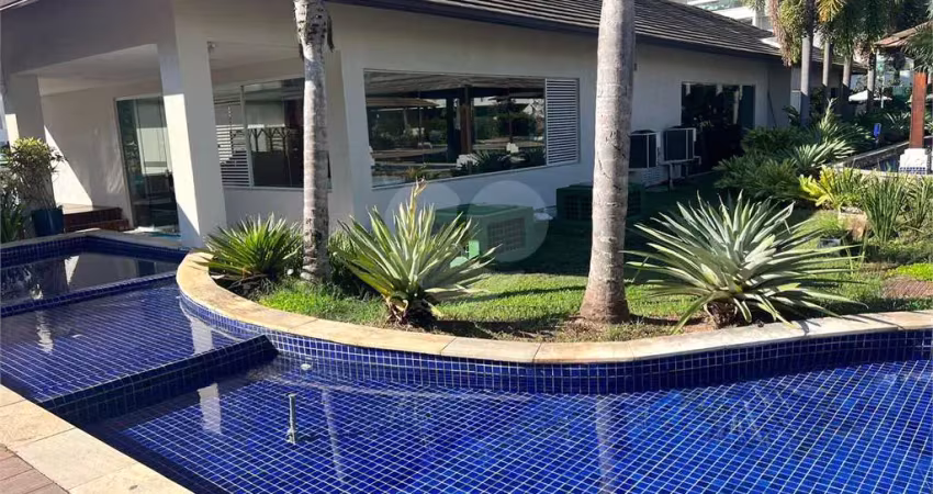 Apartamento com 2 quartos à venda em Camboinhas - RJ