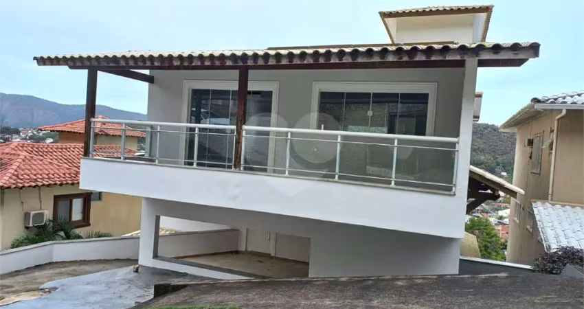 Condomínio com 4 quartos à venda em Piratininga - RJ