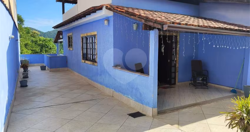 Casa com 2 quartos à venda em Santa Bárbara - RJ