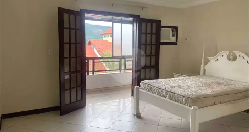 Casa com 5 quartos à venda na Doutor Eduardo Lúcio Rodrigues Picanço, Itaipu, Niterói