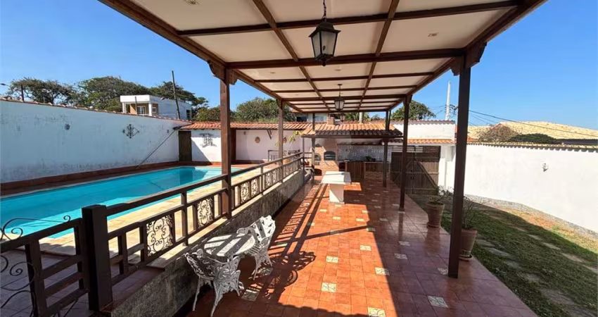 Casa com 4 quartos à venda em Jardim Atlântico Oeste (itaipuaçu) - RJ
