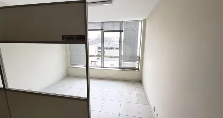 Salas à venda em Centro - RJ