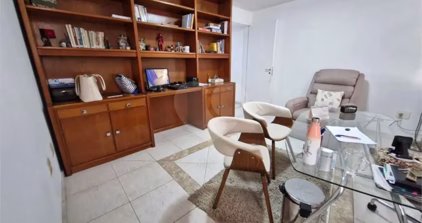 Sala comercial à venda na Rua Miguel de Frias, Icaraí, Niterói