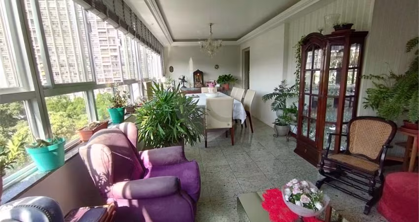 Apartamento com 3 quartos à venda em Icaraí - RJ