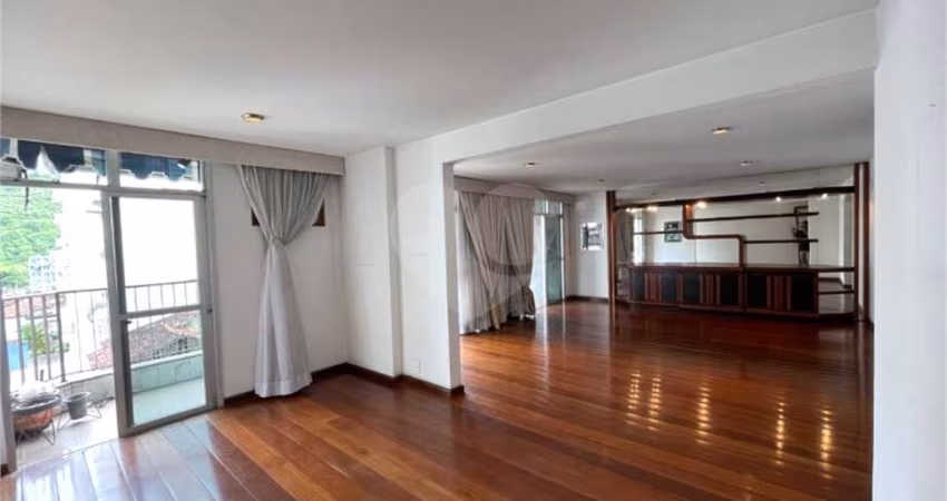 Apartamento com 4 quartos à venda em Icaraí - RJ
