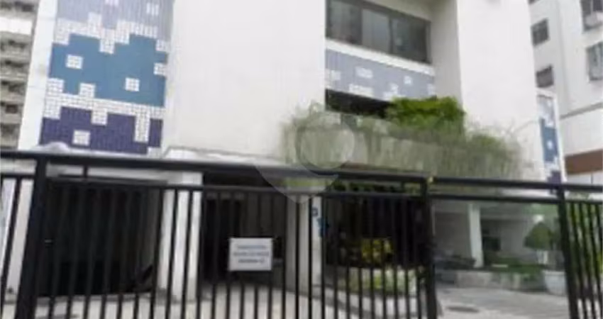 Apartamento com 2 quartos à venda em Icaraí - RJ