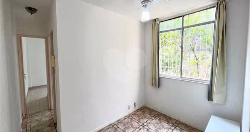 Apartamento com 2 quartos à venda em Santana - RJ