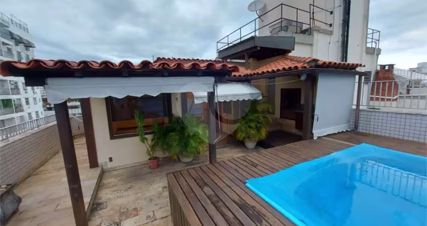 Cobertura com 2 quartos à venda em Ingá - RJ