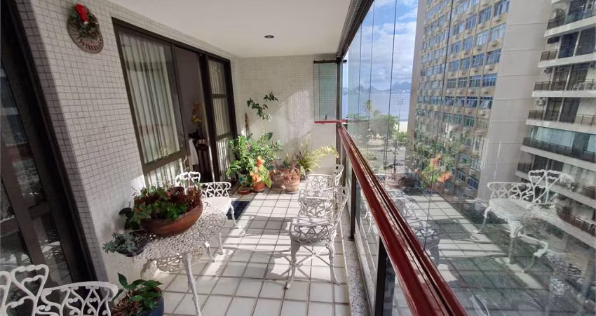 Apartamento com 3 quartos à venda em Icaraí - RJ