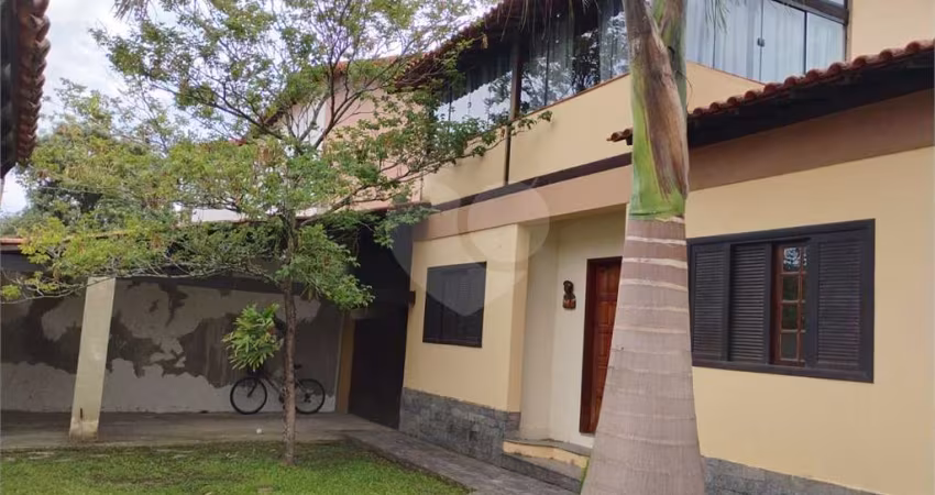 Casa com 3 quartos à venda em Maravista - RJ