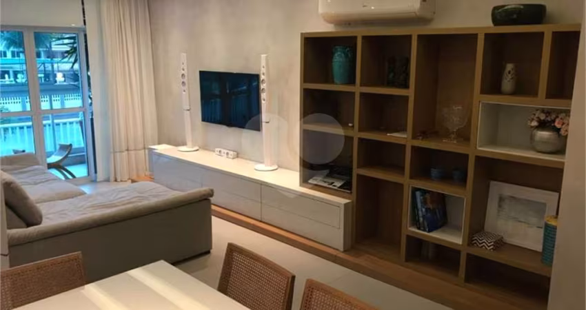 Apartamento com 3 quartos à venda em Itacoatiara - RJ