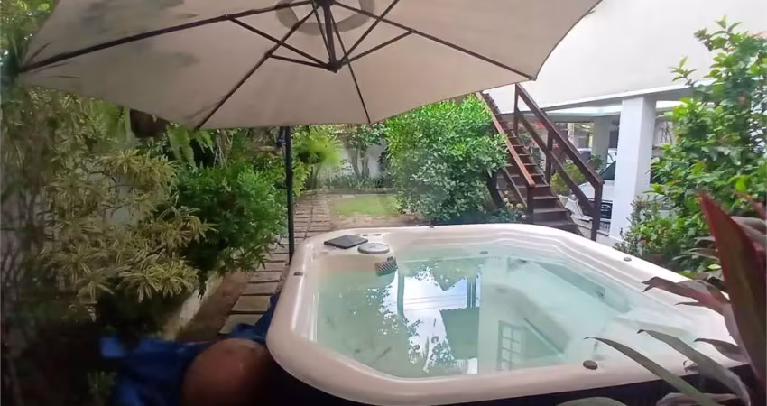 Casa com 4 quartos à venda na Avenida Doutor Acúrcio Torres, Piratininga, Niterói
