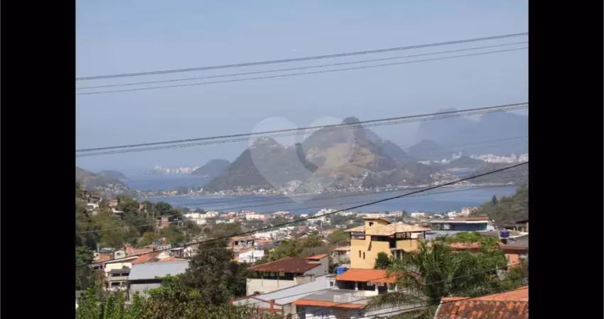 Terreno à venda na Parci Ribeiro, Largo da Batalha, Niterói