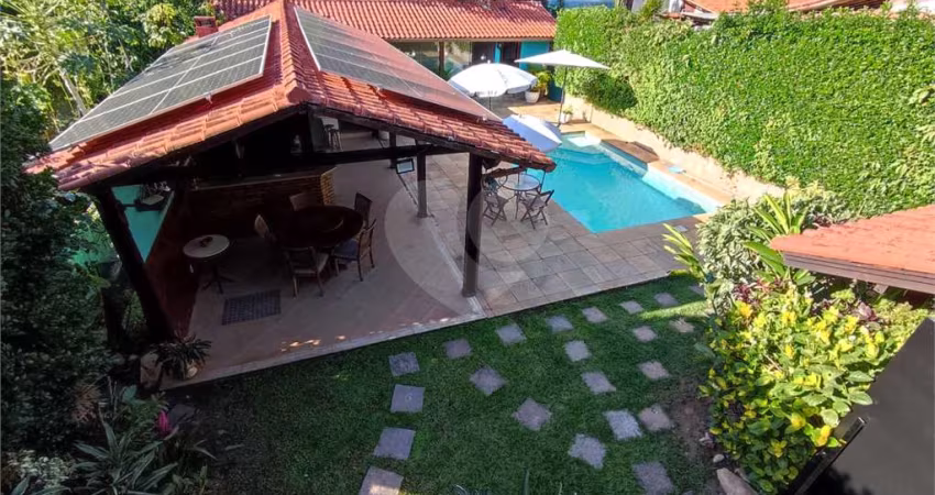 Casa com 4 quartos à venda em Badu - RJ