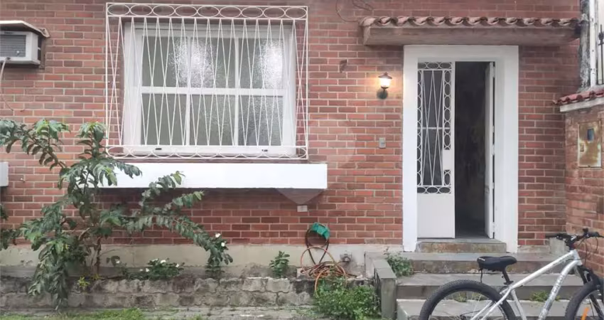 Casa de vila com 3 quartos à venda em Icaraí - RJ