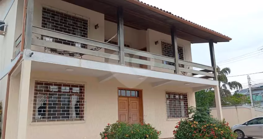 Casa com 4 quartos à venda em Camboinhas - RJ