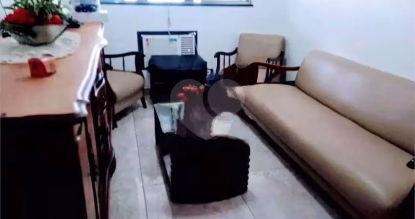 Apartamento com 3 quartos à venda na Rua Joaquim Távora, Icaraí, Niterói