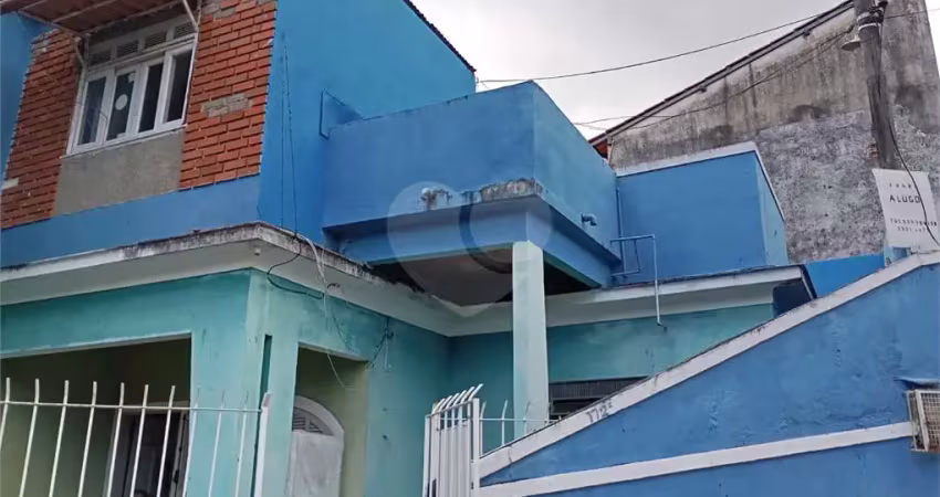 Sobrado com 2 quartos à venda ou para locação em camarão - rj