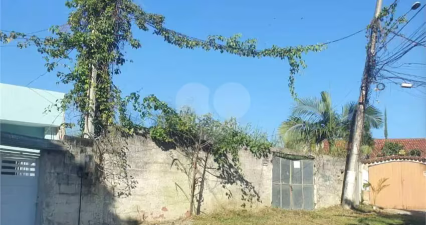 Terreno à venda na Rua Jornalista Antônio Rodrigues da Costa, Itaipu, Niterói
