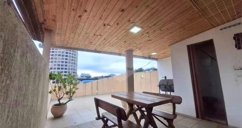 Casa com 2 quartos à venda na Doutor Cotrim Da Silva, Centro, Niterói