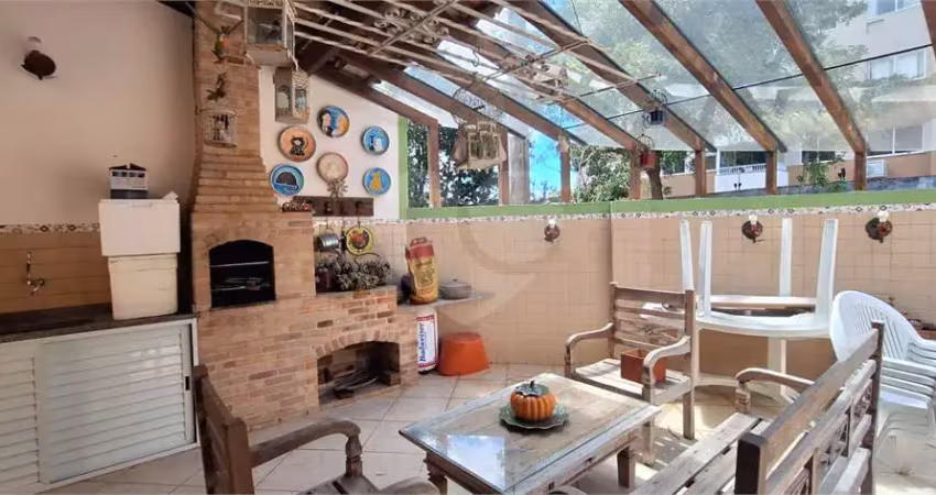 Casa em condomínio fechado com 3 quartos à venda na Estrada Caetano Monteiro, Badu, Niterói