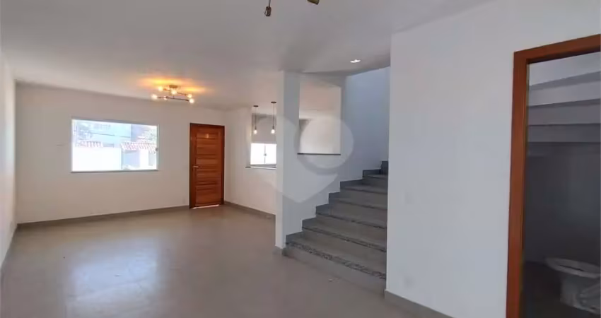 Casa com 3 quartos à venda na Lúcia Alves Da Conceição, Serra Grande, Niterói