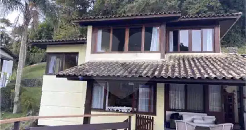Casa com 3 quartos à venda na Loteamento Terra Nova, Itaipu, Niterói