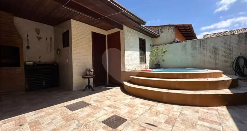Casa com 3 quartos à venda na Edyr Backer, Serra Grande, Niterói